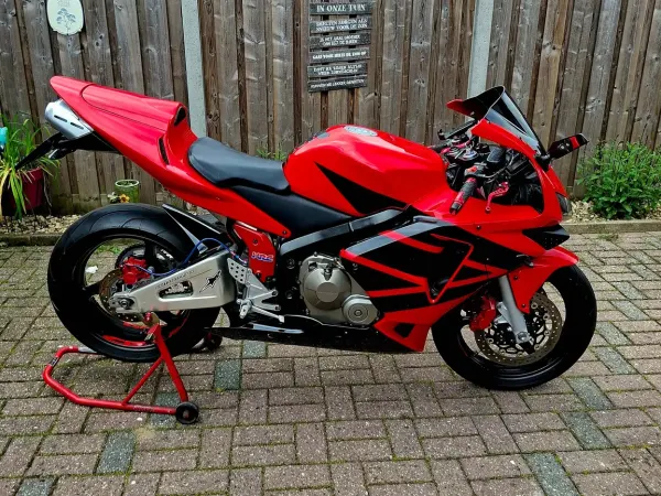 2003 Honda CBR 600 - € 6.950 (1/1)