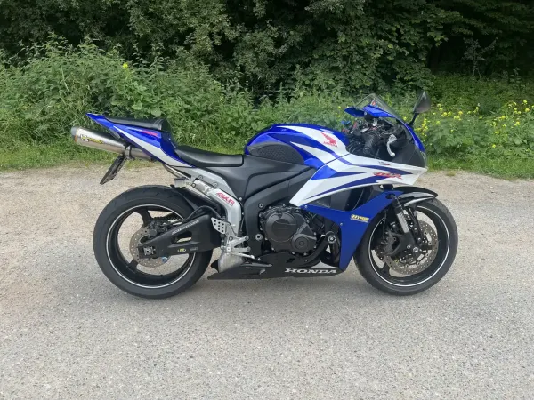 2008 Honda CBR 600 - € 6.550 (1/1)