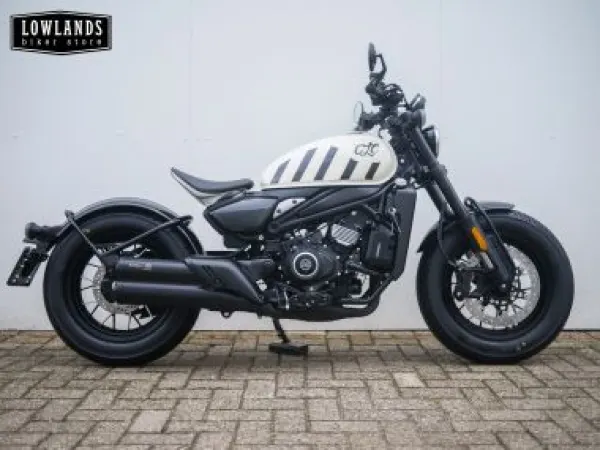 2026 Cfmoto 450 CLC Bobber - € 7.449 (1/1)