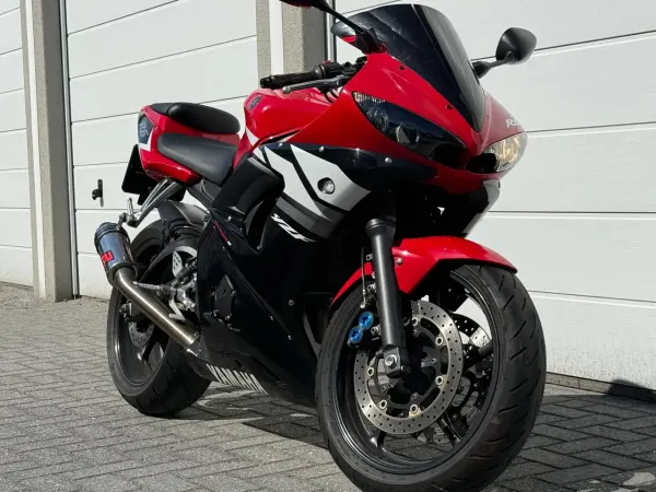 2003 Yamaha YZF-R6 - €4,950 (1/1)