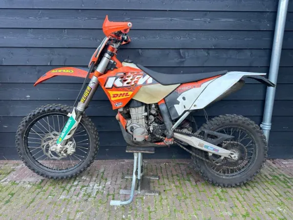 Year unknown KTM 450 EXC met Kenteken 2011-Enduro Motorfiets - €4,350 · Bidding (1/1)