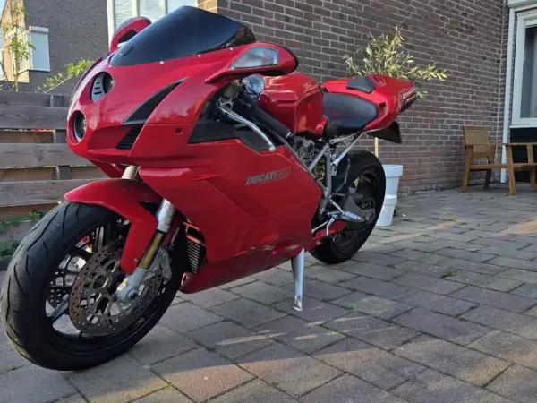 2003 Ducati 999 - €5,200 · Bidding (1/1)