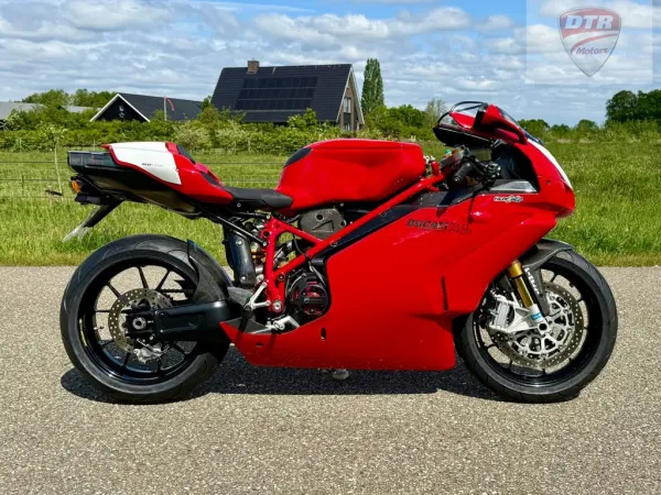 2004 Ducati 749 R - € 22.950 (1/1)