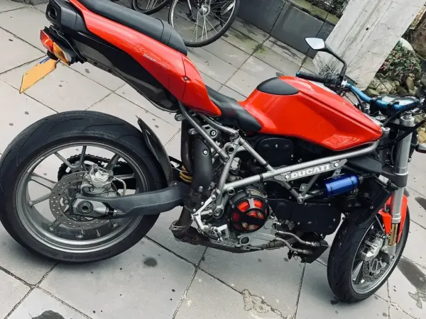 2004 Ducati 999 - €5,700 (1/1)
