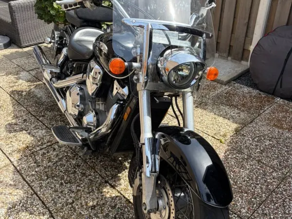 2002 Honda VTX 1800 - Bidding (1/1)