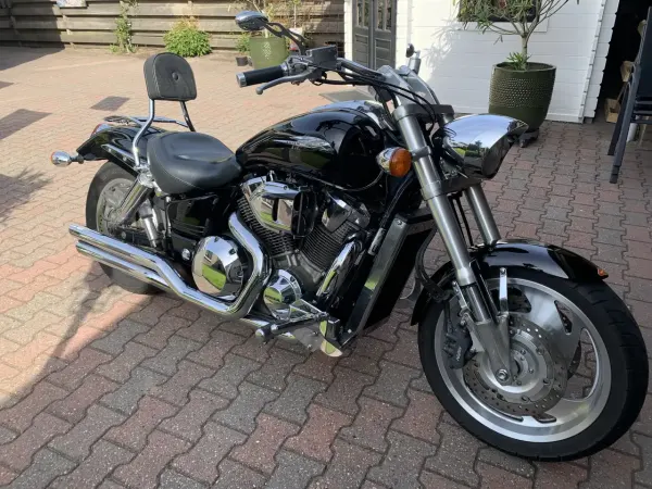 2002 Honda VTX 1800 - €7,000 (1/1)