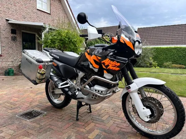Bouwjaar onbekend Honda XRV 750 Africa Twin - Bieden (1/1)