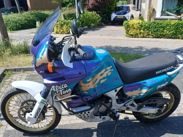 1994 Honda XRV 750 - € 3.950 · Bieden (1/1)