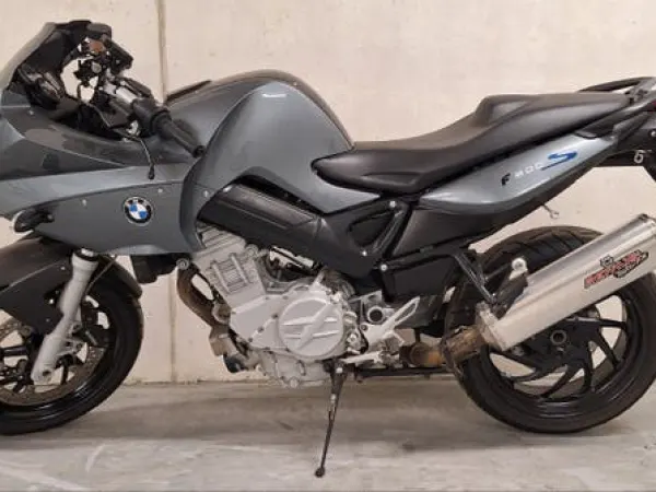 Bouwjaar onbekend BMW F 800 S-2008-Lage km Stand-Remus Uitlaat - € 2.950 · Bieden (1/1)