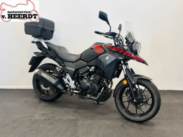 2019 Suzuki V-Strom 250 A - € 3.950 (1/1)