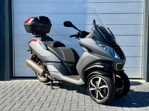 2018 Peugeot Metropolis 400 - € 5.895 · Bieden (1/1)