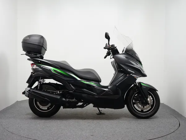 2020 Kawasaki J 300 - € 4.499 (1/1)