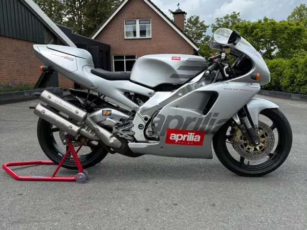 1997 Aprilia RS 250 - € 10.000 (1/1)