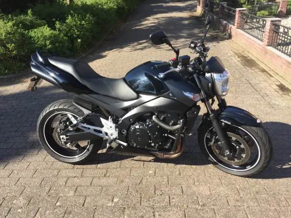 2008 Suzuki GSR 600 - €3,150 (1/1)