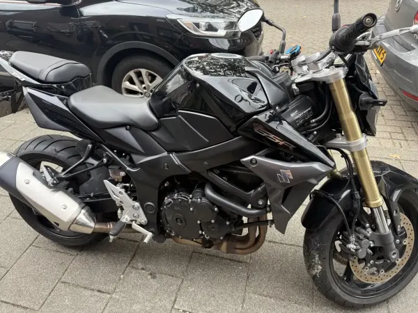 2013 Suzuki GSR 750 - €4,750 (1/1)