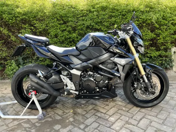 2013 Suzuki GSR 750 - €6,000 (1/1)