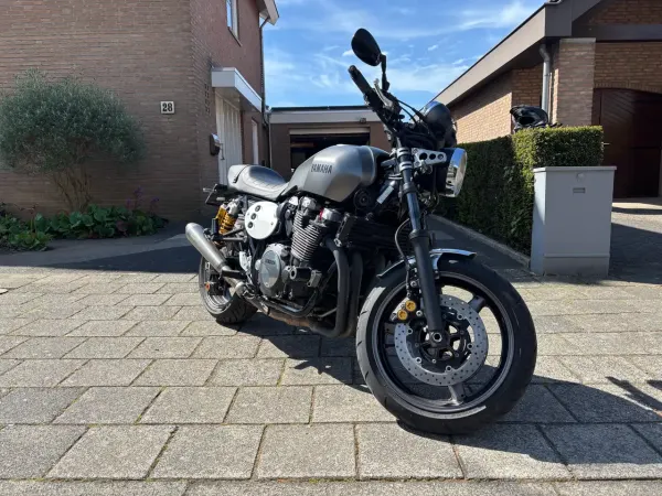 2015 Yamaha XJR 1300 - €6,000 (1/1)