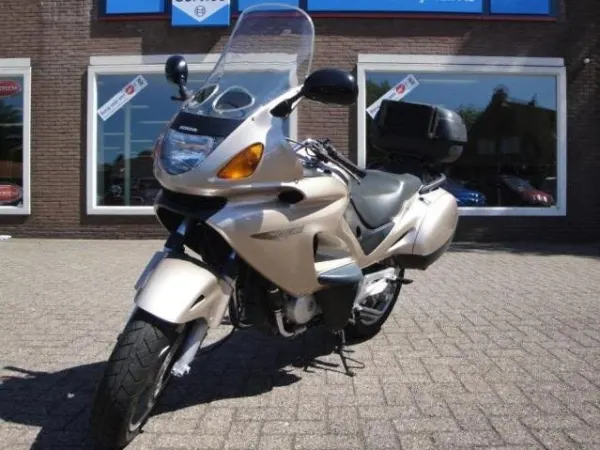 1998 Honda Deauville - €2,500 (1/1)