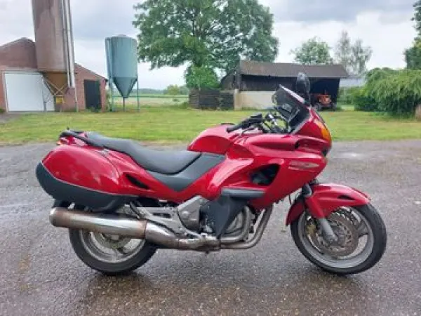 2000 Honda NT 650 V Deauville - € 1.250 (1/1)