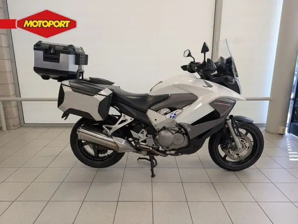 2011 Honda Crossrunner - €6,290 (1/1)