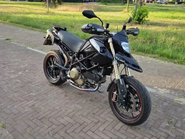 2008 Ducati Hypermotard 1100 - € 6.000 · Bieden (1/1)