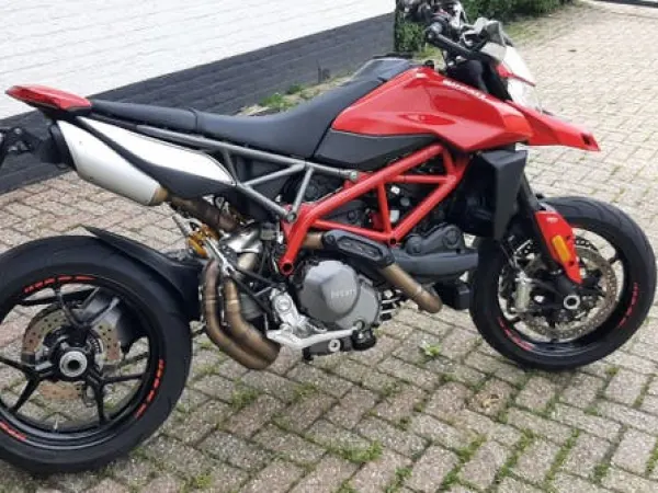 Year unknown Ducati Hypermotard 950 - €9,450 · Bidding (1/1)