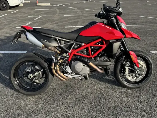 2024 Ducati Hypermotard 950 - €13,999 (1/1)
