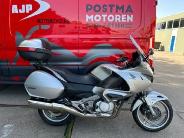 2009 Honda NT 700 V Deauville ABS - €3,495 · Bidding (1/1)