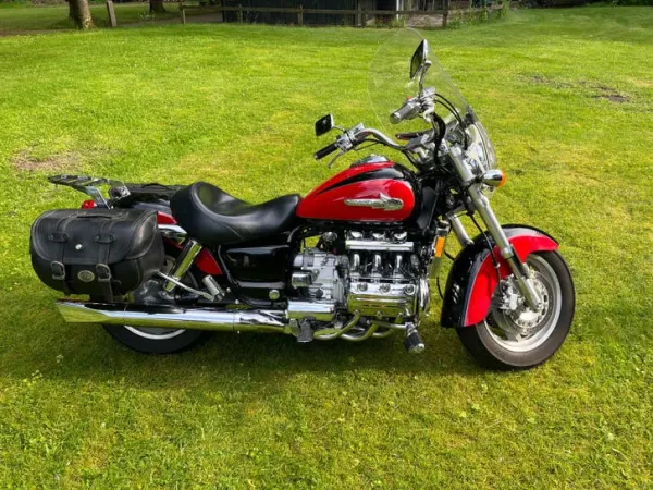 2000 Honda GL 1500 - € 6.850 · Bieden (1/1)