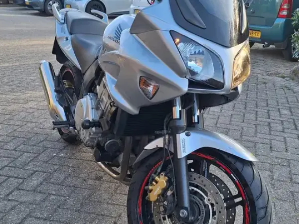 2007 Honda CBF 1000 - €2,500 (1/1)