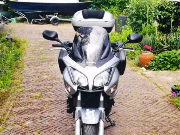 2007 Honda CBF 1000 - €4,300 (1/1)
