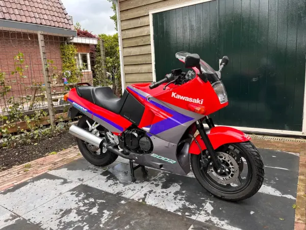 1994 Kawasaki GPX 600 R - € 1.500 (1/1)
