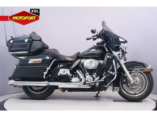 2013 Harley-Davidson Electra Glide Ultra Classic Flhtcu - € 15.990 (1/1)