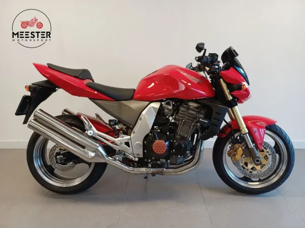 2004 Kawasaki Z1000 - € 3.950 (1/1)
