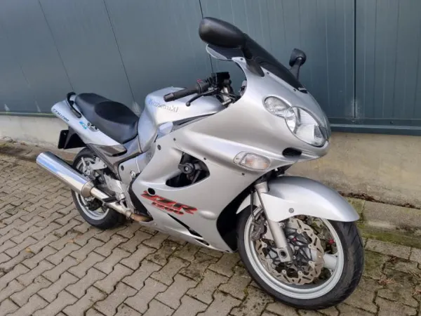 2004 Kawasaki ZZR 1200 + Garantie & Beurt - € 2.950 · Bieden (1/1)