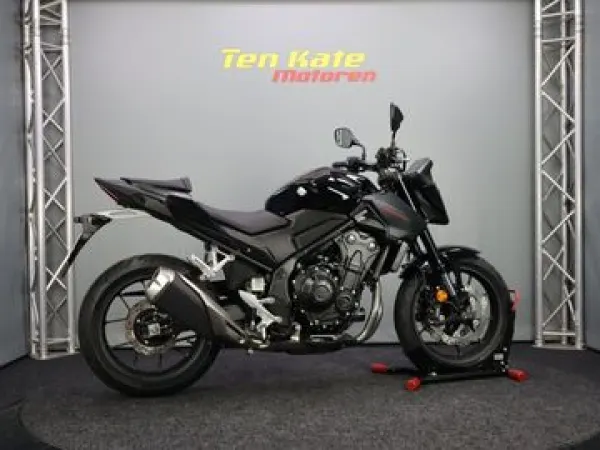 2026 Honda CB 500 - € 8.299 (1/1)