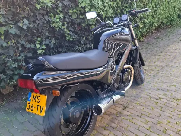 1994 Honda NTV 650 - € 2.200 (1/1)
