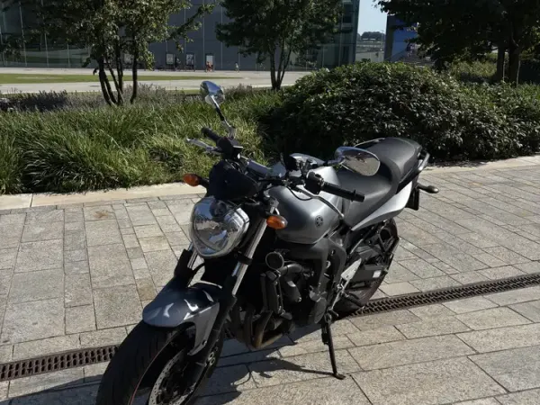2008 Yamaha FZ 6 - €3,700 (1/1)