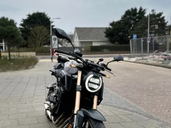2019 Honda CB 650 R - €7,250 · Bidding (1/1)