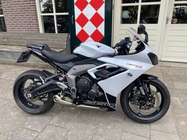 2025 Triumph Daytona 660 - €9,990 (1/1)