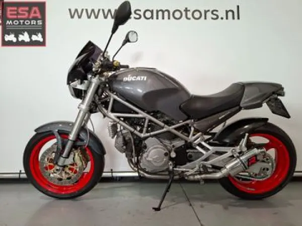2005 Ducati M 1000 Monster - € 3.475 (1/1)
