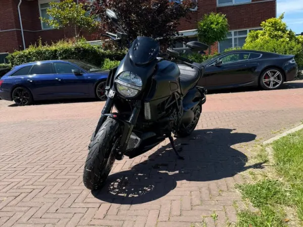 Year unknown Ducati Diavel - €11,750 (1/1)