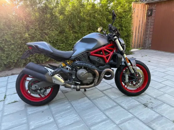 2017 Ducati Monster 821 - €6,950 (1/1)