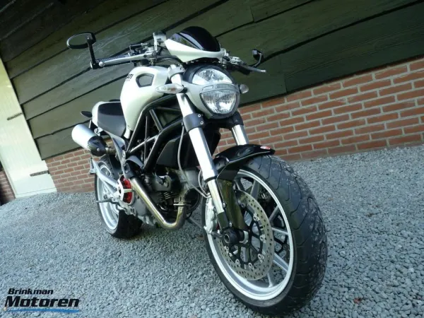 2009 Ducati M 1100 - € 5.950 (1/1)