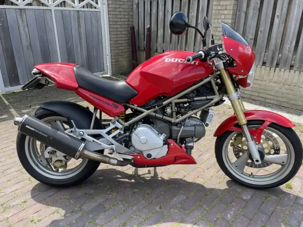 1998 Ducati Monster 750 - € 1.998 (1/1)