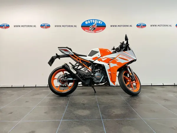 2023 KTM RC 125 - € 4.250 (1/1)