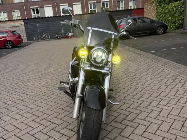 2011 Suzuki Intruder C - € 6.999 (1/1)