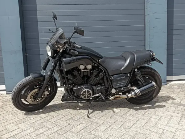 1988 Yamaha VMAX - €2,500 (1/1)