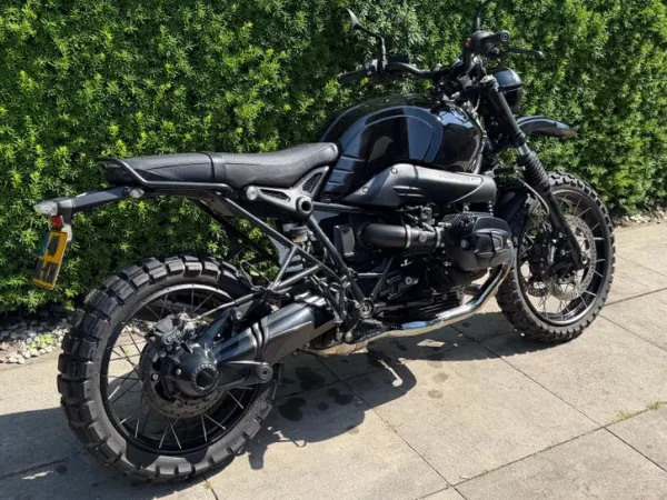 Year unknown BMW R Nine T Urban GS 19.620km 2017 Black on Black Special - €12,400 (1/1)
