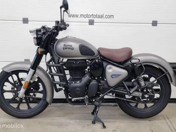 2024 Royal Enfield Classic 350 ♡1295km♡ - € 4.999 (1/1)